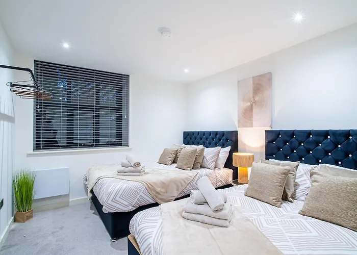 2-Bedroom With Breathtaking Views In Holmfirth Village, Huddersfield